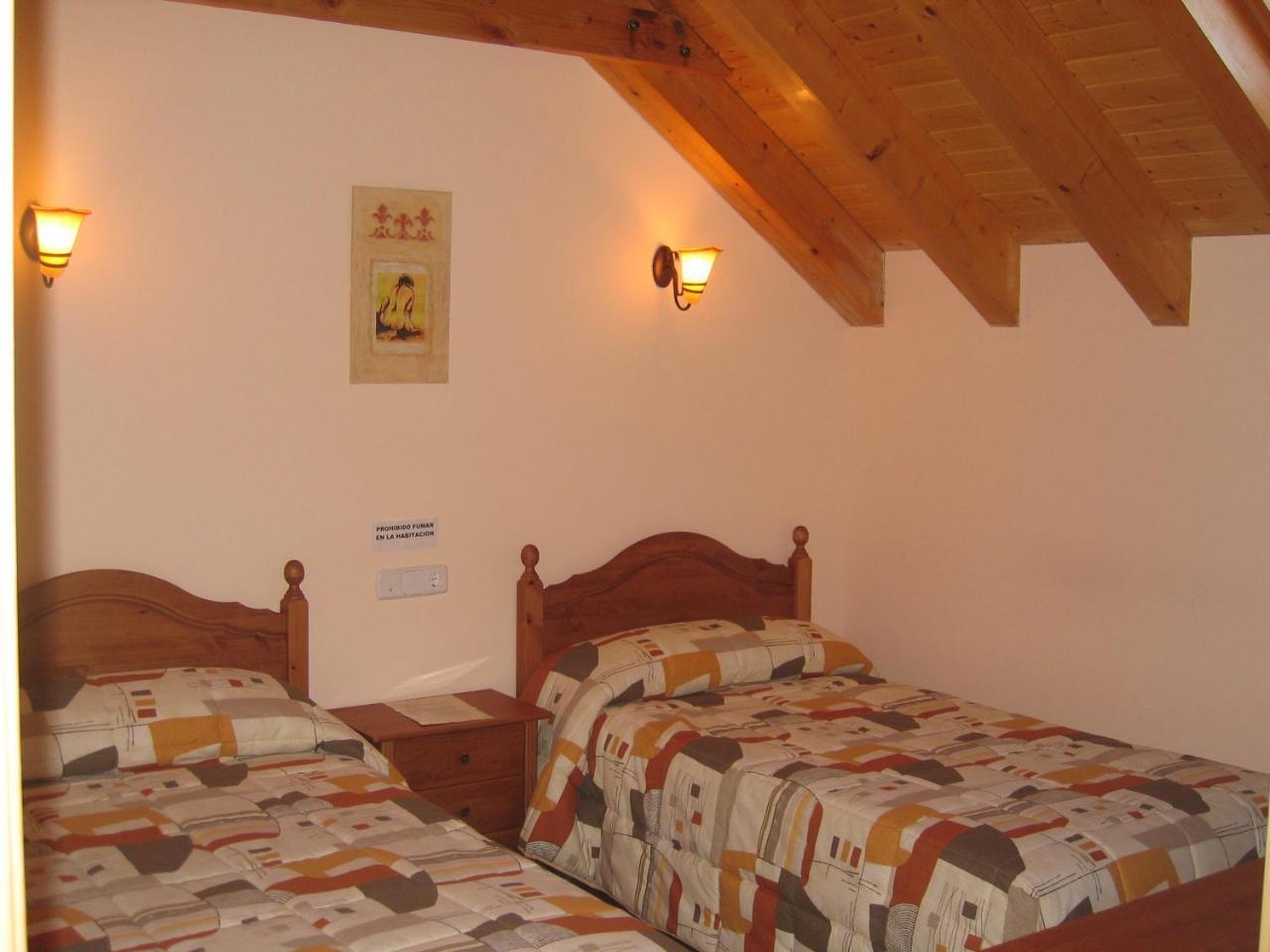 Casa Rural Ornat Etxea Vidangoz Kültér fotó