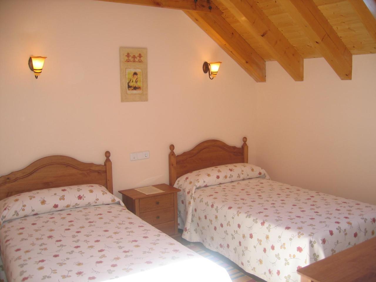 Casa Rural Ornat Etxea Vidangoz Kültér fotó